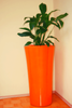 Kulatý květináč Parga 125 cm vysoký s vložkou, oranžový